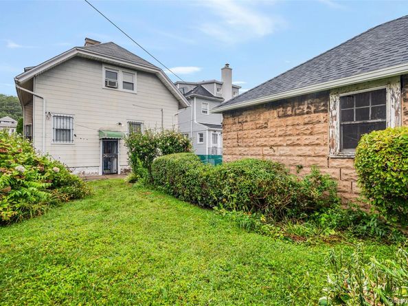 3816 Glenwood Road, Brooklyn NY 11210
