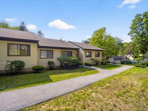 129C Columbia Court, Yorktown Heights NY 10598
