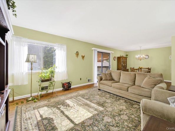 129C Columbia Court, Yorktown Heights NY 10598