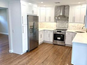 11 E Bay Drive, West Islip NY 11795