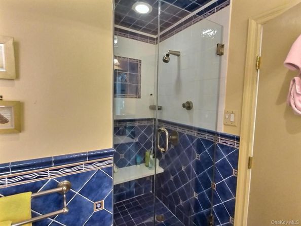 467 Susan Court, West Hempstead NY 11552