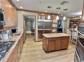 467 Susan Court, West Hempstead NY 11552