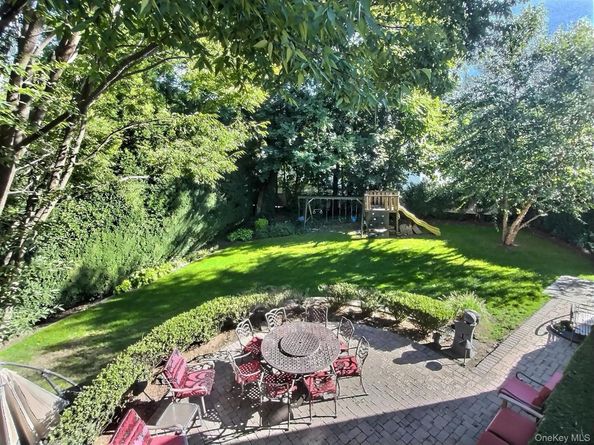 467 Susan Court, West Hempstead NY 11552
