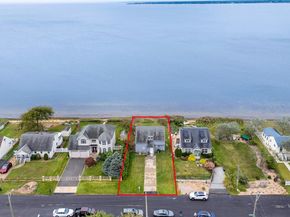 82 Grandview Drive, Shirley NY 11967