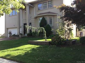 683 VAN DAM STREET VAN DAM Street, North Woodmere NY 11581-3521