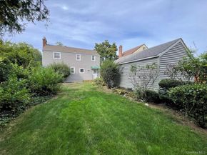 712 De Mott Ave Avenue, Baldwin NY 11510