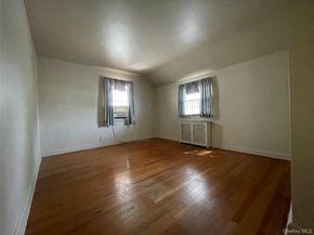 712 De Mott Ave Avenue, Baldwin NY 11510
