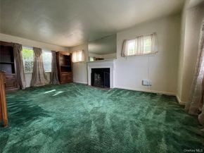 712 De Mott Ave Avenue, Baldwin NY 11510