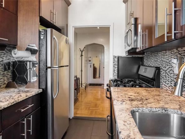 4805 42nd Street 5G, Sunnyside NY 11104