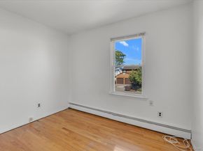 282 N Oak Street, Massapequa NY 11758