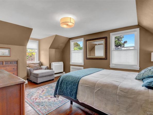 102 Shinnecock Avenue, Massapequa NY 11758