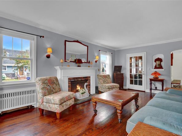 102 Shinnecock Avenue, Massapequa NY 11758