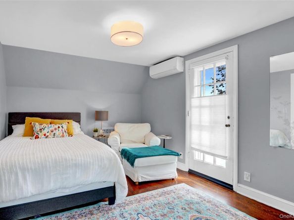 102 Shinnecock Avenue, Massapequa NY 11758
