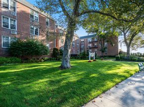 16 Main 3C, East Rockaway NY 11518