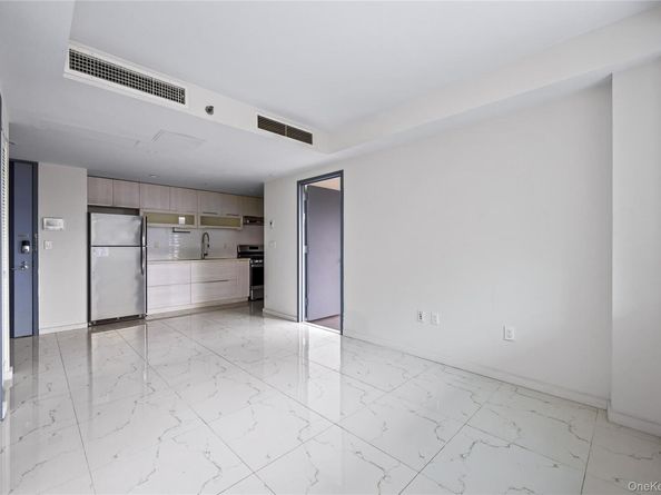 35-08 146 Street 2B, Flushing NY 11354