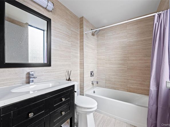 35-08 146 Street 2B, Flushing NY 11354