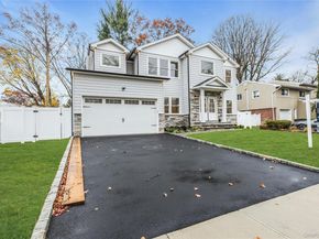 10 Beth Lane, Plainview NY 11803