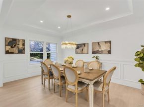 10 Beth Lane, Plainview NY 11803