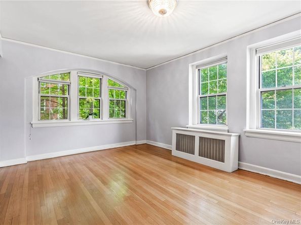 270 Bronxville Road B43, Bronxville NY 10708