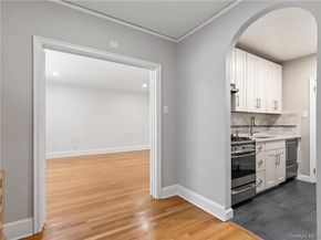 270 Bronxville Road B43, Bronxville NY 10708