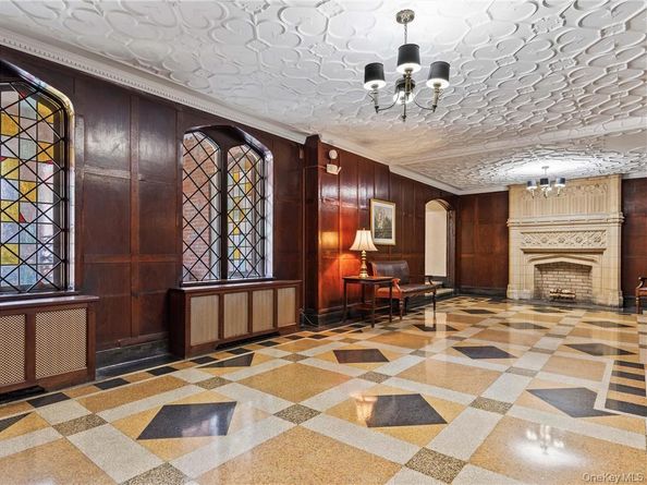 270 Bronxville Road B43, Bronxville NY 10708