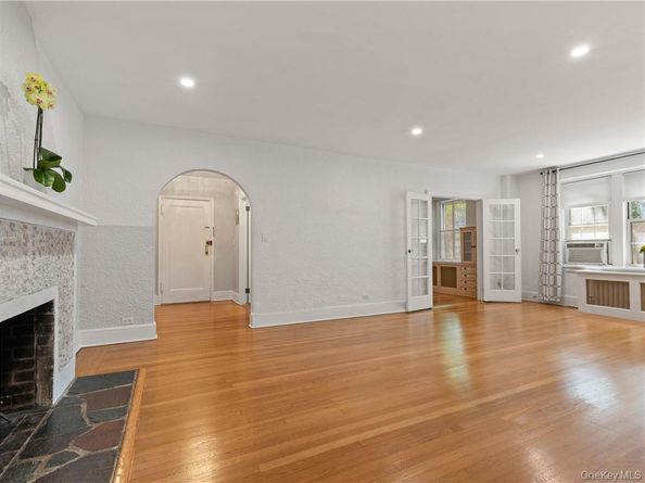 270 Bronxville Road B43, Bronxville NY 10708