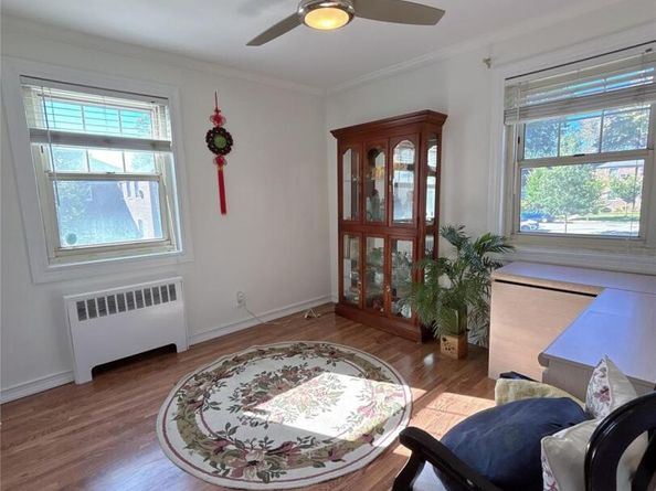 255-10 61st Avenue 907, Little Neck NY 11362