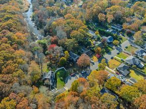 20 Tulip Court, Moriches NY 11955