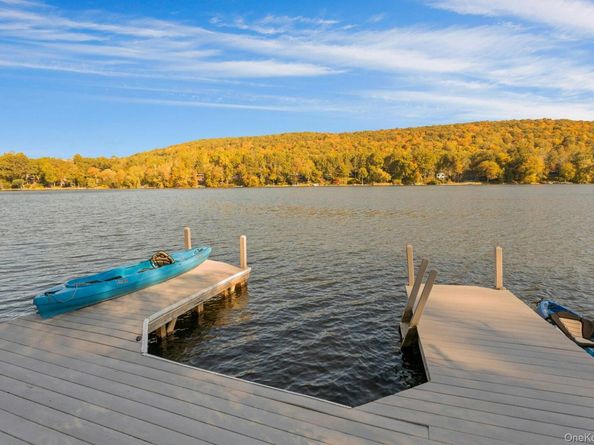 39 Knapp Road, South Salem NY 10590