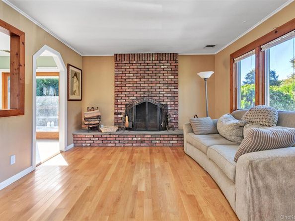 481 Peconic Bay Boulevard, Aquebogue NY 11931