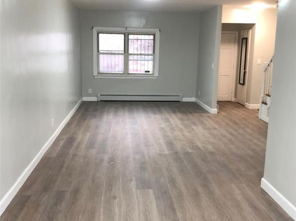 148-03 Horace Harding Expressway, Flushing NY 11367