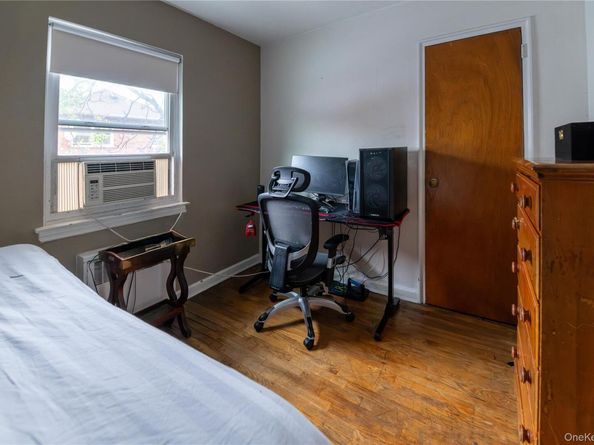 2985 Young Avenue, Bronx NY 10469