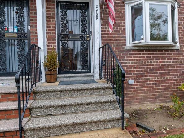 2985 Young Avenue, Bronx NY 10469