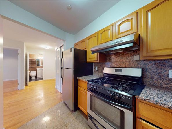 420 42nd Street 1E, Brooklyn NY 11232
