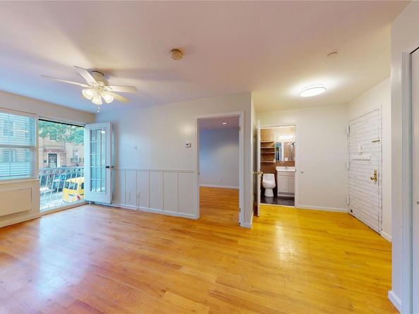 420 42nd Street 1E, Brooklyn NY 11232