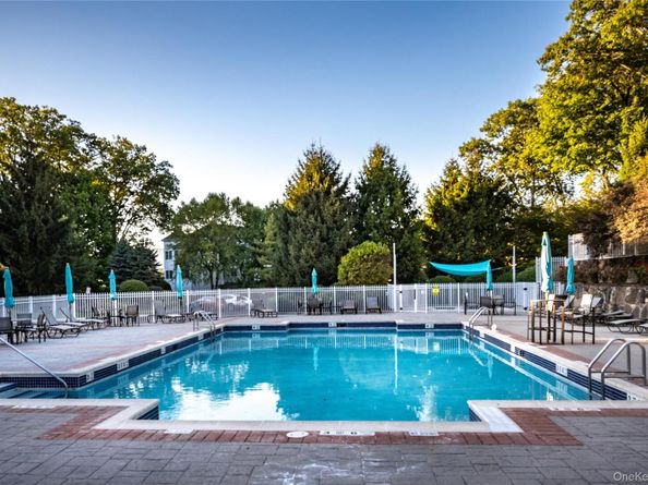 214 Waterside Close, Peekskill NY 10566