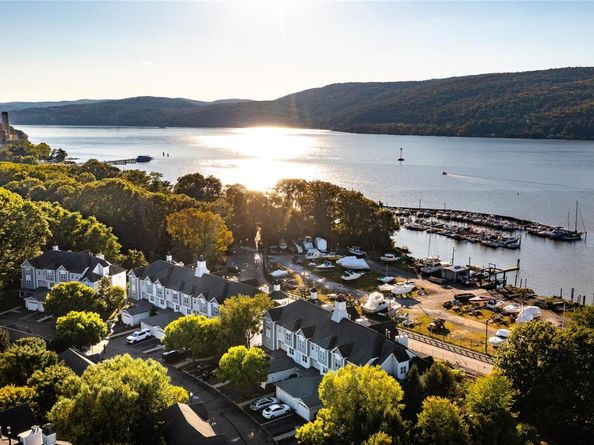 214 Waterside Close, Peekskill NY 10566