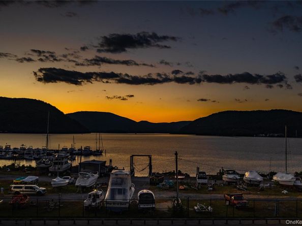 214 Waterside Close, Peekskill NY 10566