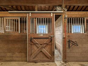 1535 Middle Road, Calverton NY 11933