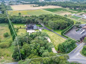 1535 Middle Road
