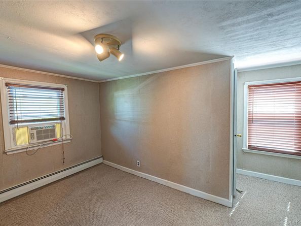 31 Garden Boulevard, Hicksville NY 11801