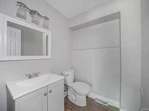 40 Gettysburg Drive, Holbrook NY 11741