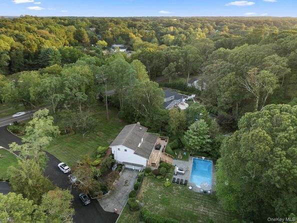 461 Wolf Hill Road, Dix Hills NY 11746