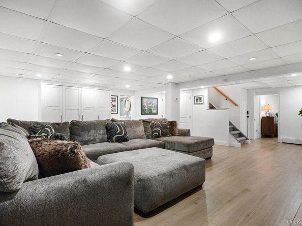 461 Wolf Hill Road, Dix Hills NY 11746