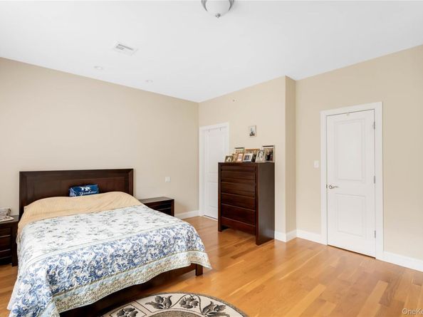 1492 E 12th Street 4A, Brooklyn NY 11230