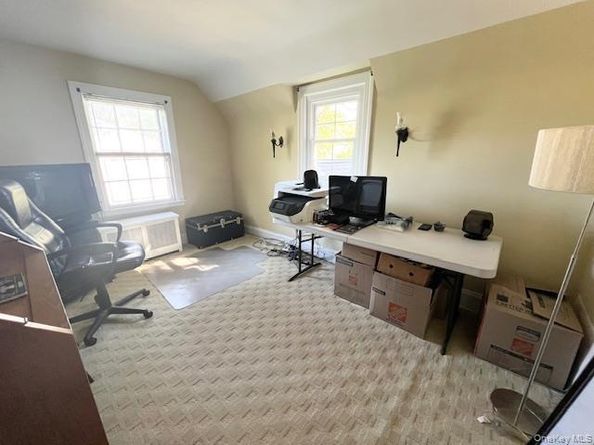 187 Moore Avenue, Freeport NY 11520