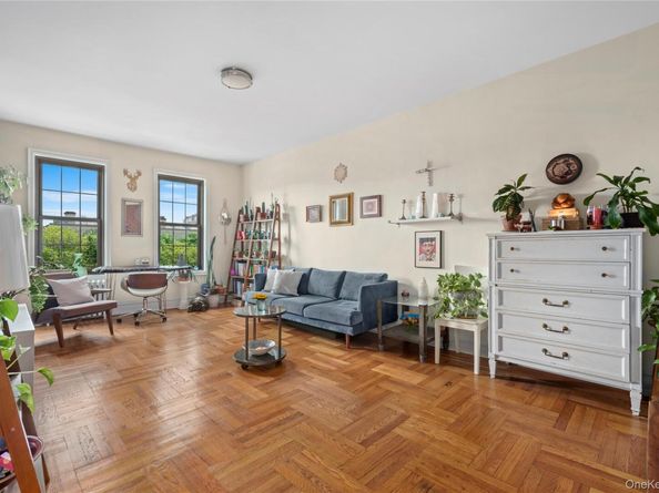 1100 Grand 4A, Bronx NY 10456