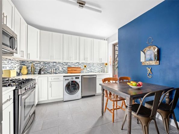 1100 Grand 4A, Bronx NY 10456