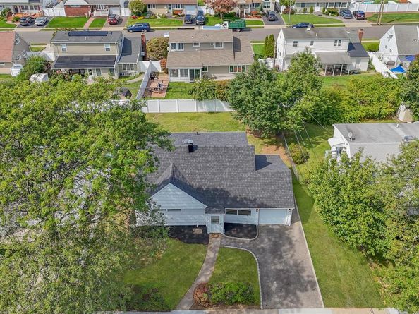 2231 Stewart Avenue, Westbury NY 11590