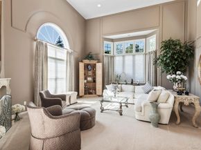 77 The Woods, Commack NY 11725